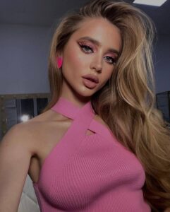 Топ-5 сайтов по эскорту в Москве